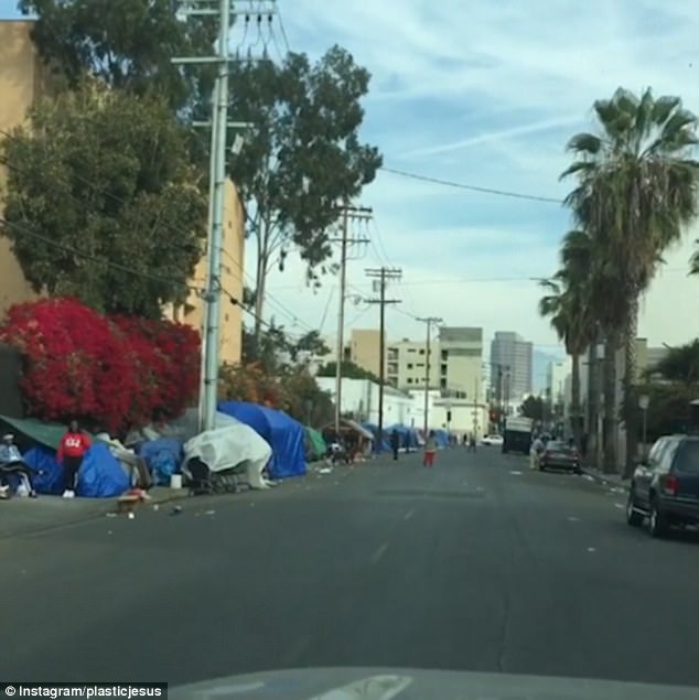 christmas day in skid row