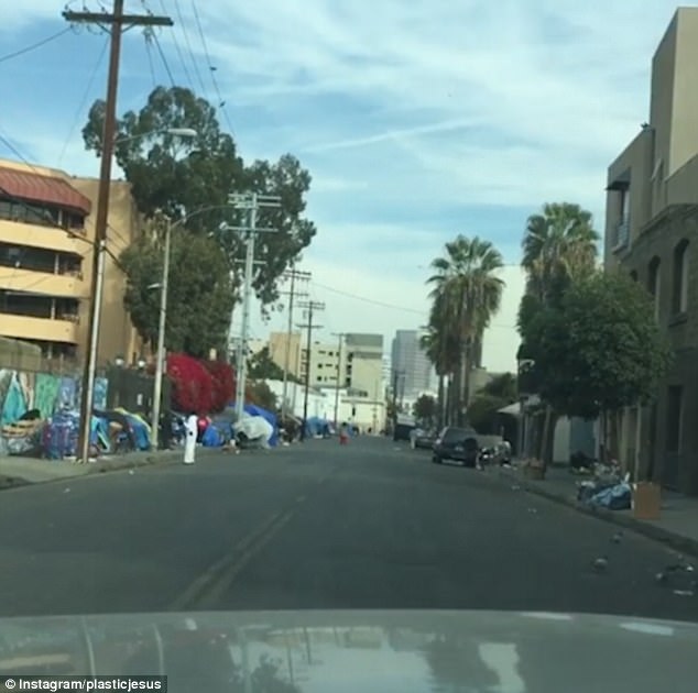 christmas day in skid row